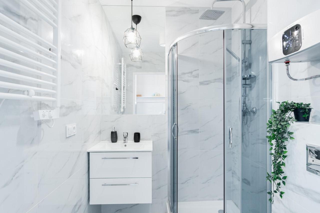 Crystal Apartment Katowice IV Εξωτερικό φωτογραφία